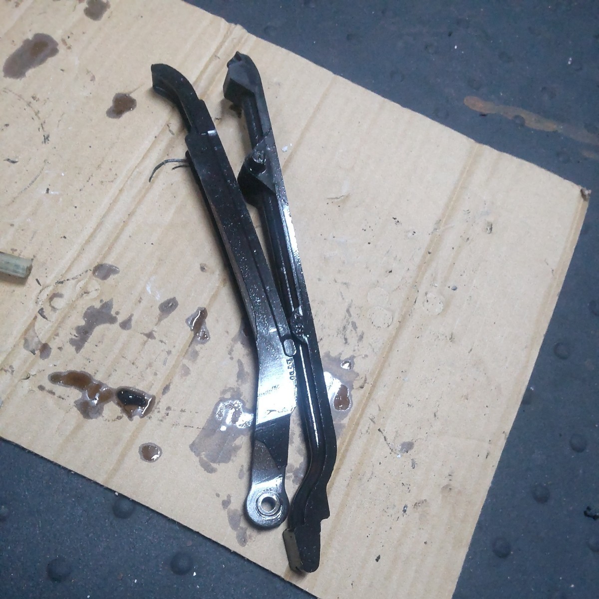 ホンダ XLX250R カムチェーンテンショナー ガイド  MD08-1002拍卖