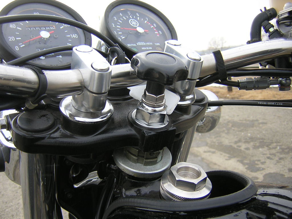 ヤマハSR400 500用 ステアリングダンパー 新品② 全年式に対応拍卖