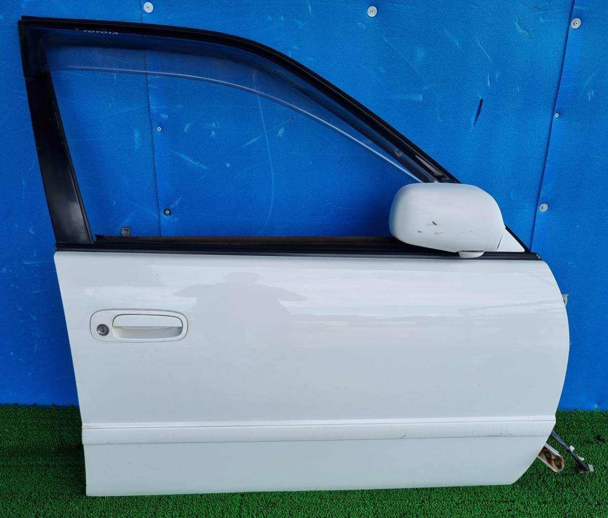 トヨタ カローラ EA101 フロントドア 右 拍卖