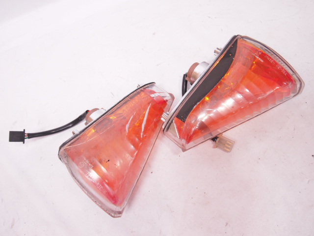 フォルツァ250純正ウィンカー左右 割れ無し交換に MF08拍卖