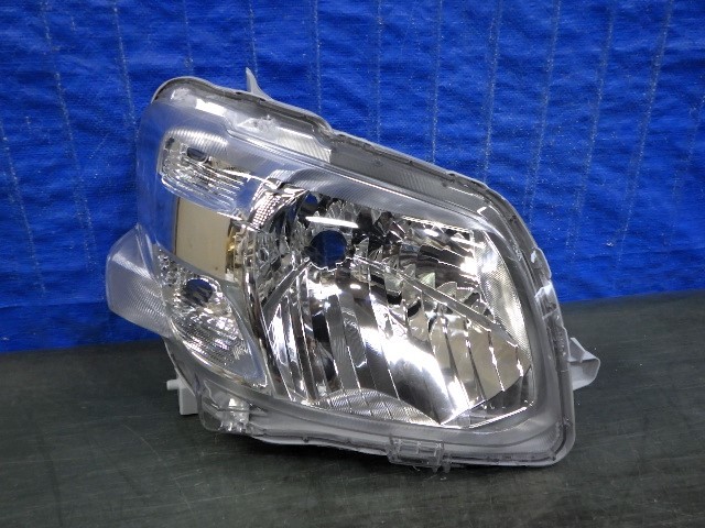 2041 タント LA600S LA610S 右ライト ハロゲン 1880 81110-B2730 T レンズ美品拍卖