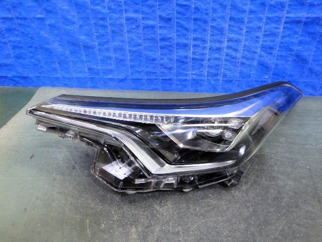 C250 CHR C-HR ZYX10 NGX50 前期 左ライト LED 10-101 レンズ美品拍卖