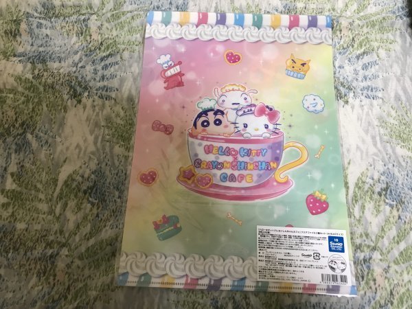 219クリアファイル ハローキティ×クレヨンしんちゃんカフェ サンリオ 2枚セット拍卖
