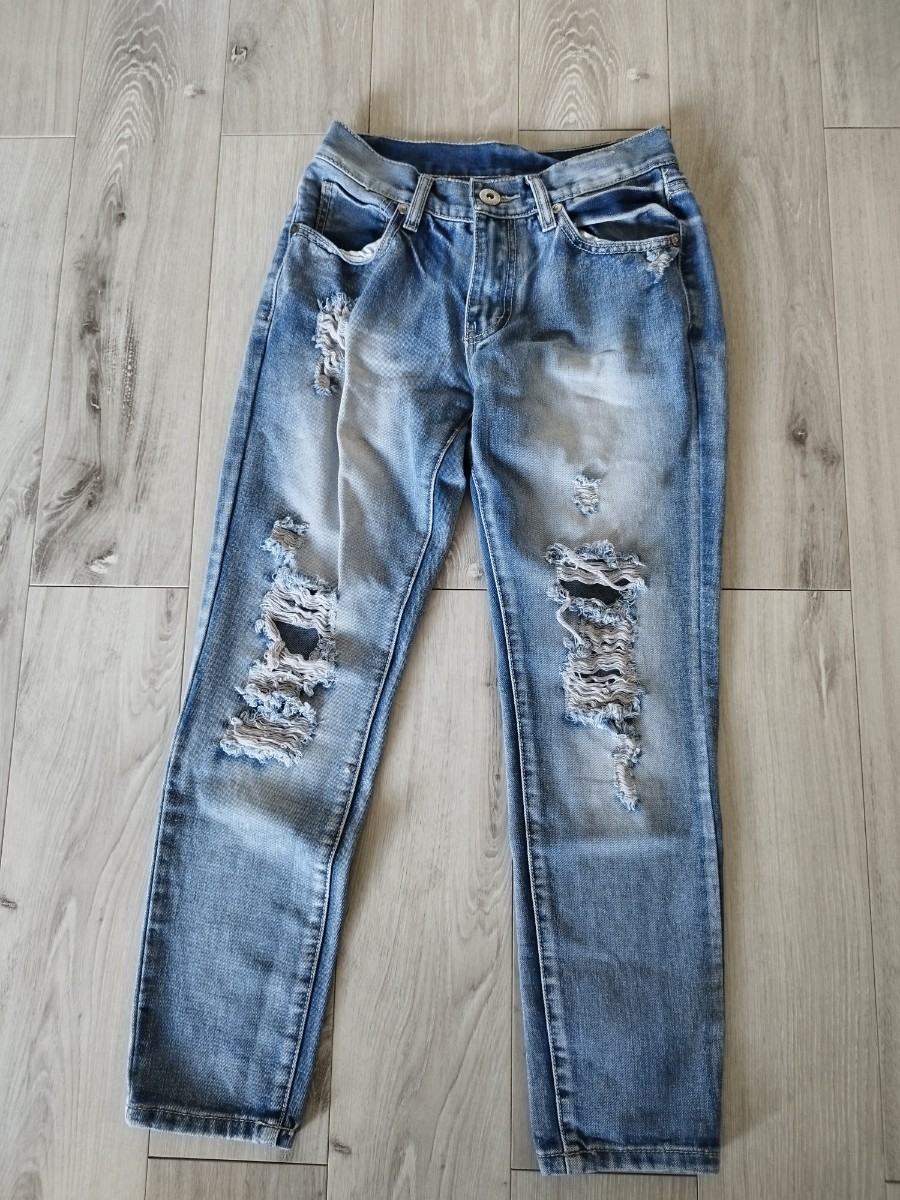 匿名配送無料】USED ノーブランド ダメージジーンズ デニムパンツ S クーポン適用拍卖