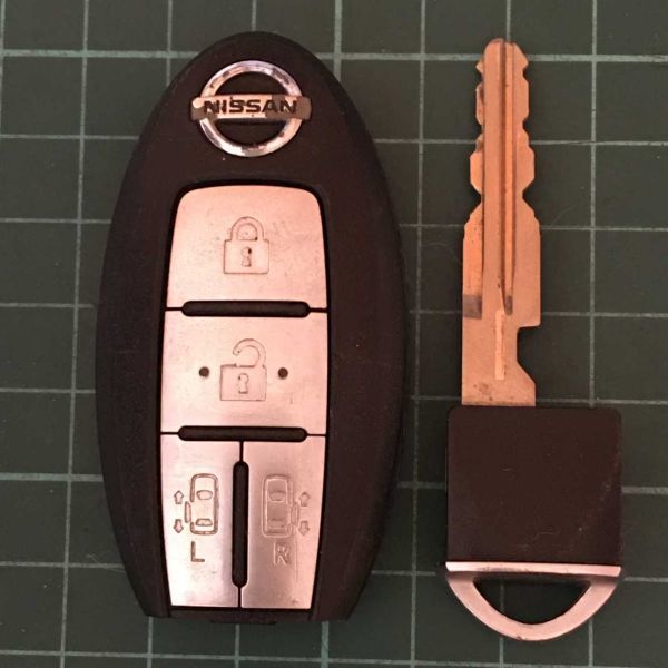 NI5951 日産 BPA0M-11 純正 スマートキー キーレス 4ボタン エルグランド セレナ等 両側スライド E51 NE51 C25 CC25等拍卖