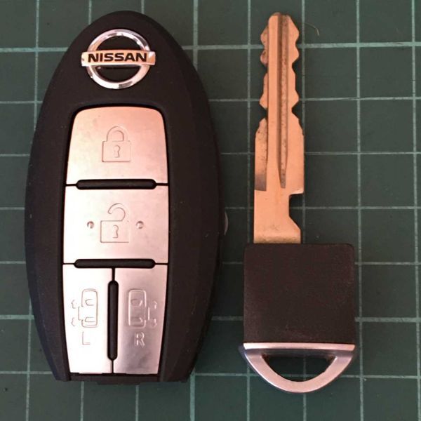 NI5930 日産 BPA0M-11 純正 スマートキー キーレス 4ボタン エルグランド セレナ等 両側スライド E51 NE51 C25 CC25等拍卖