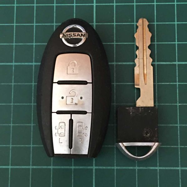 NI5900 日産 BPA0M-11 純正 スマートキー キーレス 4ボタン エルグランド セレナ等 両側スライド E51 NE51 C25 CC25等拍卖
