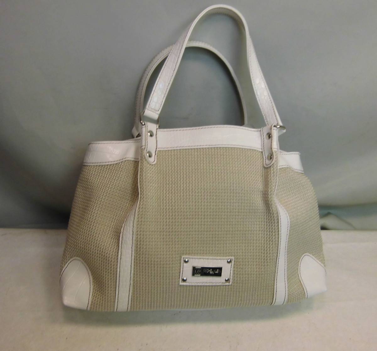 MK MICHEL KLEIN BAG (エムケーミッシェルクランバッグ) 拍卖
