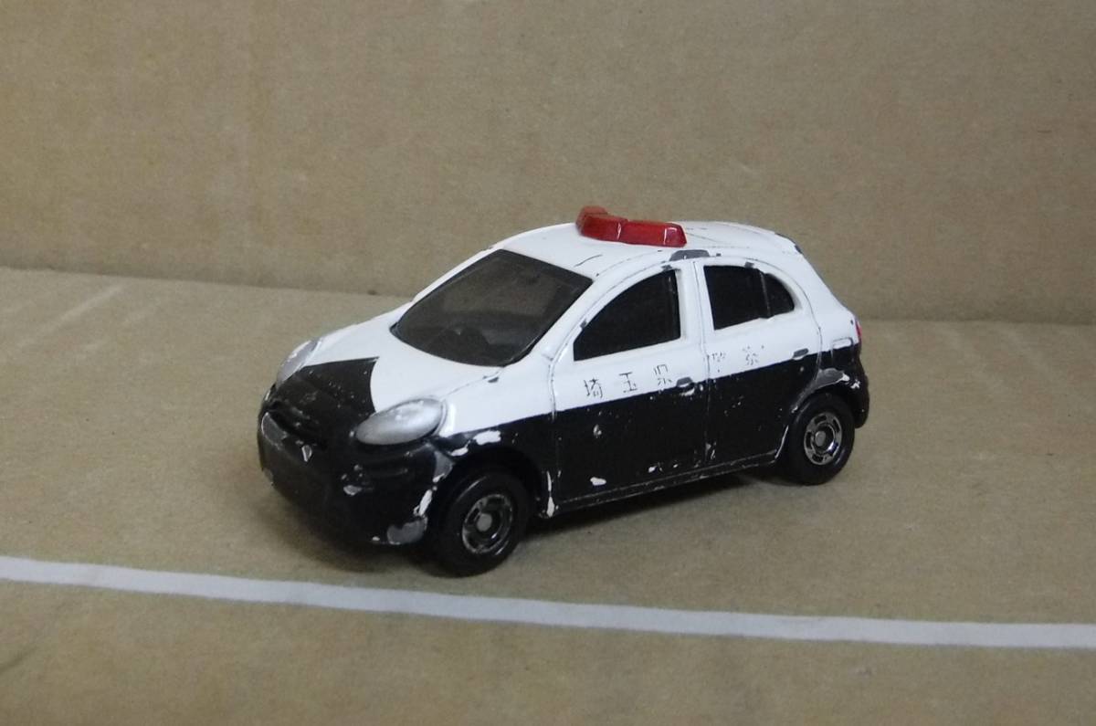 【中古品】トミカ 2010 日産 マーチ 埼玉県警察 パトロールカー パトカー No.17 白・黒 1/58 ベトナム製拍卖