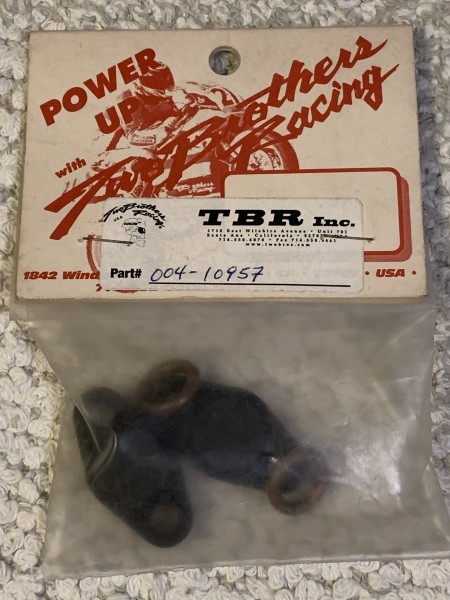 Two Brothers Racing(ツーブラザーズレーシング) 004-10957 SMOG PLUGS (スモッグポートプラグ) 新品 NT650GT HAWK BROS650拍卖