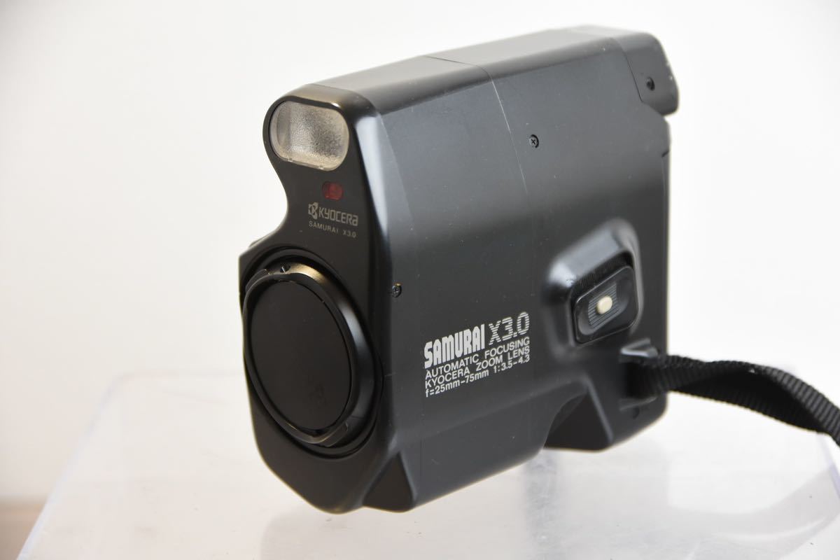 カメラ コンパクトフィルムカメラ SAMURAI ×3.0 25-75mm F3.5-4.3 KYOCERA Y89拍卖