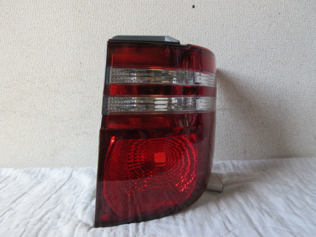⑩ アルファード テールランプ右 ANH10 10系 KOITO 58-18拍卖