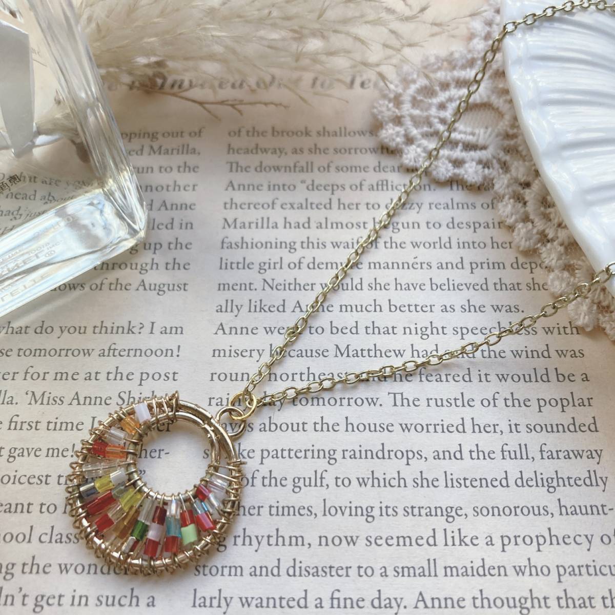 ネックレス エスニック 民族アクセサリー 孔雀ペンダント ビーズ ゴールド☆Vintage jewelry accessories A0729拍卖