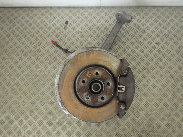 【Y14】 アウディA4 オールロードクワトロ B8 8KCDNA 後期 左 フロント ナックルハブ 4G0 407 241 C 中古 即決拍卖