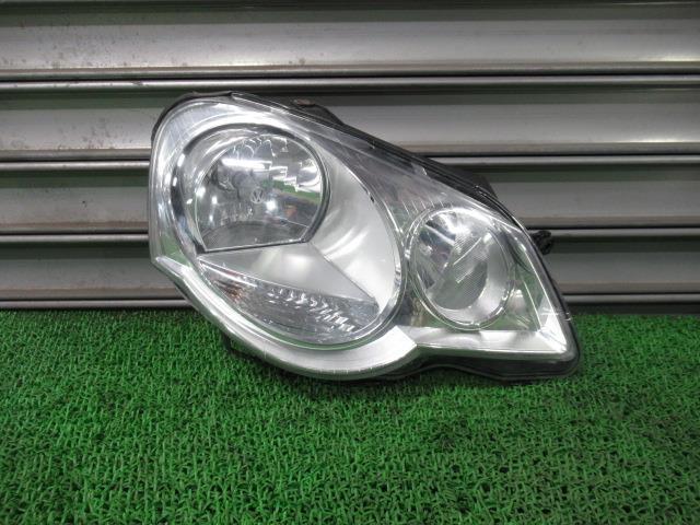 VW ポロ 9N ABA-9NBUD 右ヘッドランプ 6Q2 941 008 /40355拍卖