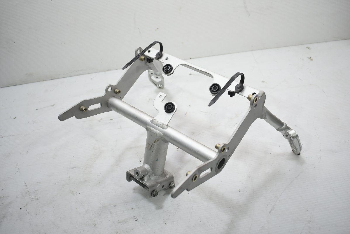 アプリリア RSV1000R ミレ RP アッパーカウル メーターステー 【D】BNW拍卖