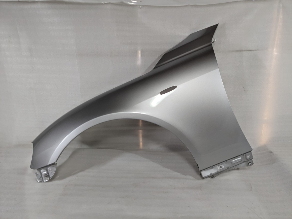 トヨタ純正  GRX120 マークX フロントフェンダー 左側 シルバー 棚番G-486拍卖