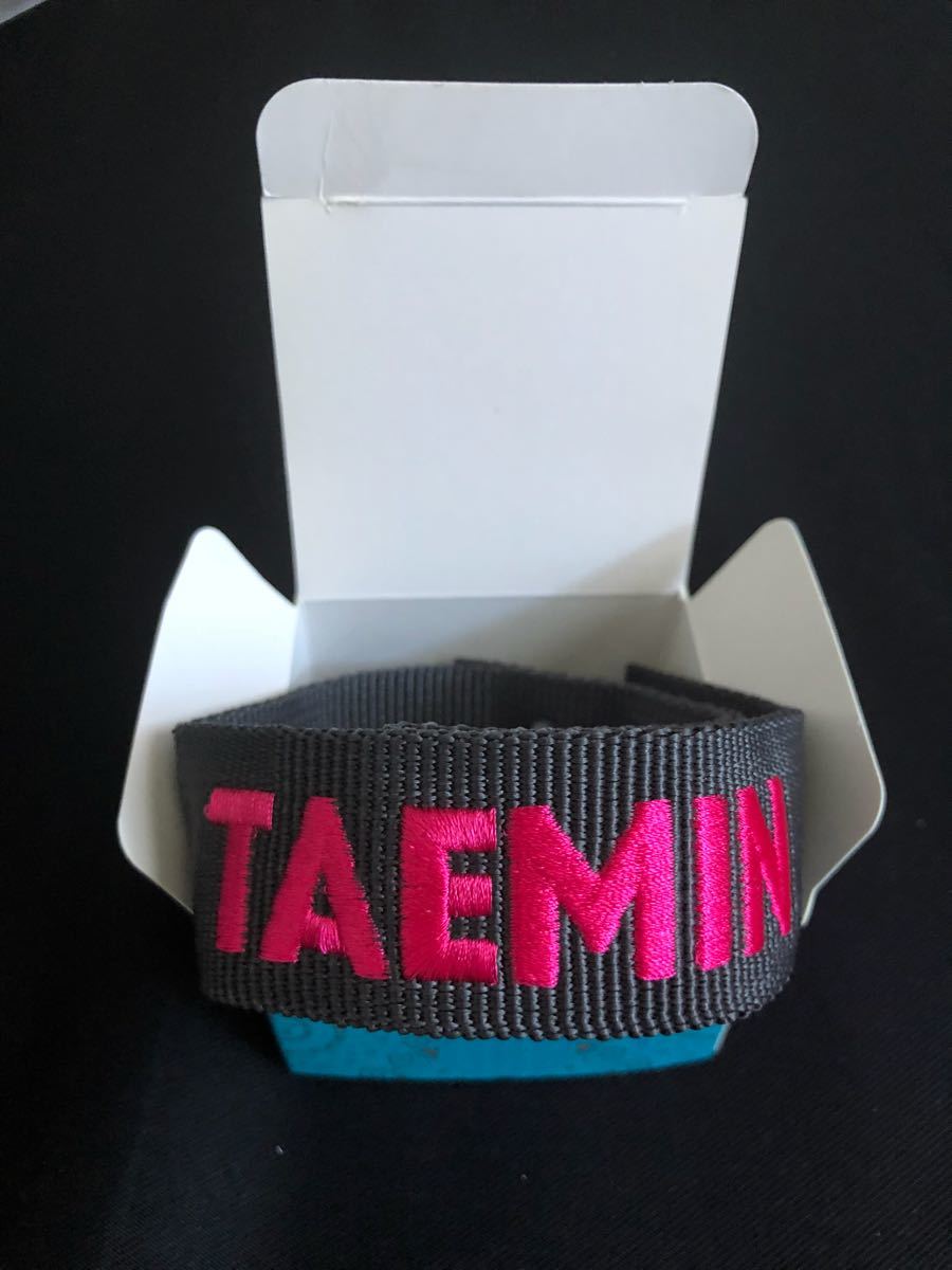 SHINee WORLD 2017~FIVE~ ネームタグ テミン 新品未使用拍卖