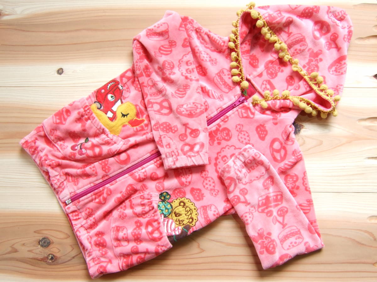 USED!グラグラスイーツ柄ベロアパーカー 6サイズ120-125センチ。拍卖