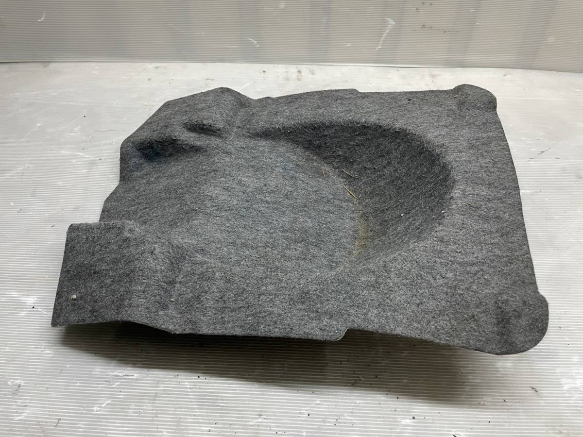 【管08】ヤマハ・マジェスティ250・4HC・純正・メットインボックスインナー中敷き拍卖