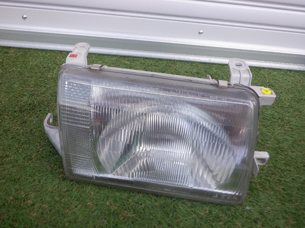 トヨタ純正 YXS11 YXS10 YSS10 クラウン コンフォート ハロゲン ヘッドライト ヘッドランプ 右側 運転席 100-76343 m-23-9-755拍卖