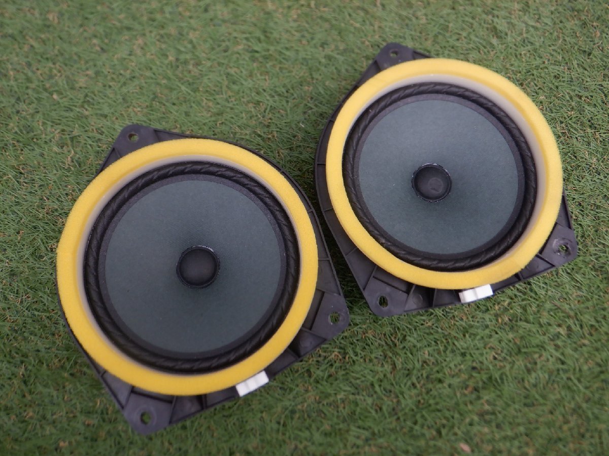 新車外し トヨタ純正 200 ハイエース 4型 5型 6型 後期 フロント スピーカー 左右 m-23-10-626拍卖