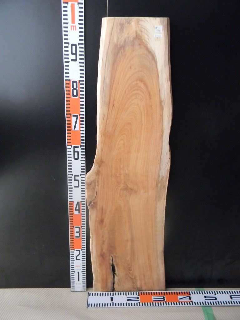 3103003 欅●96.3cm×18cm~28.5cm×1.5cm☆無垢板1枚板 木材 板 DIY 板材 天板 棚板 テーブル 看板 花台など種類豊富! 拍卖