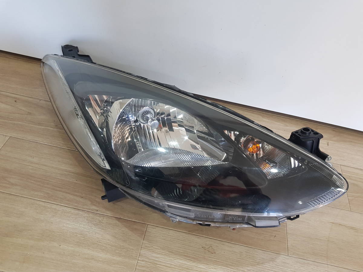 マツダ デミオ DE3AS 右 純正ヘッドライト P6514 「C」拍卖