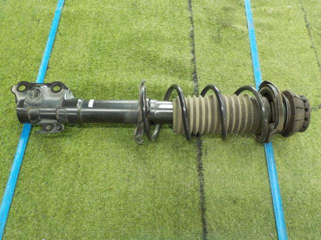 ピクシスエポック LA350A 左前ストラット 12,000km拍卖