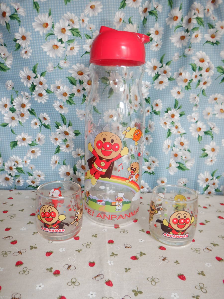C10『それゆけ!アンパンマン★冷茶ポット&アンパンマンのガラスコップ2個~3点まとめて』拍卖