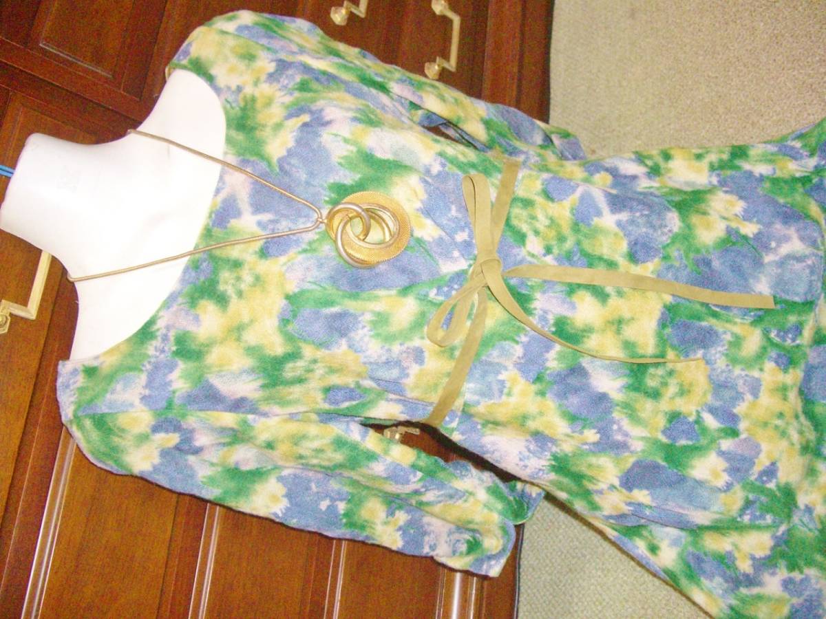 5万★花柄+凹凸生地★切替 美ライン★リボン無しも綺麗★シビラ★ワンピース パ‐ティ 拍卖