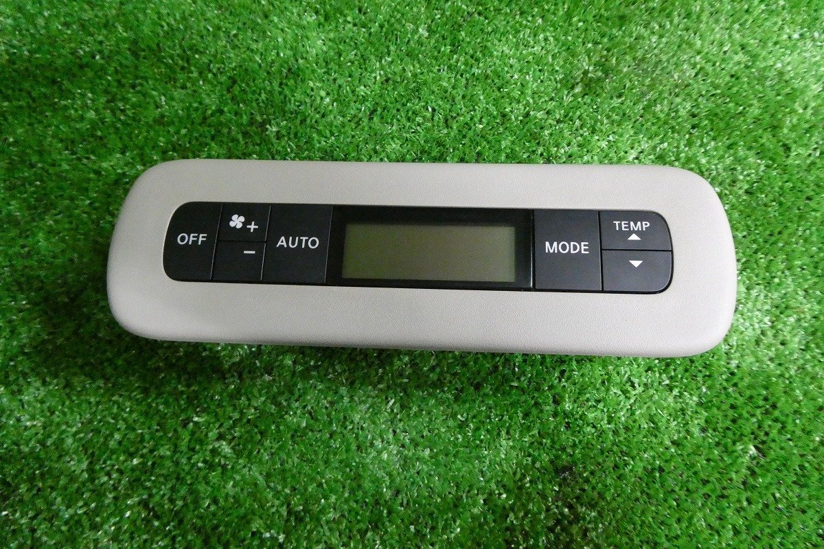 【A59309】◇セレナ HFC26 リア エアコンスイッチ拍卖