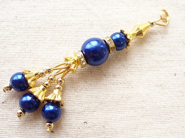 1個 キラキラ タッセル チャーム 青☆ダンス 衣装 ☆アクリルチャーム ピアス ハンドメイド★資材拍卖