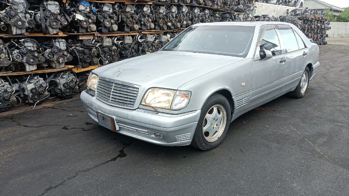 ベンツ 右 フロントドアウェザ―ストリップ Sクラス S500L 140051 1996 #hyj C186119拍卖