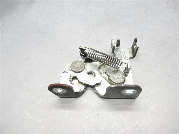 B2R5-1023 ホンダ ジャイロキャノピー 4st FIモデル シートロックホルダー 純正品 【TA03-110~ TC50B 動画有】拍卖