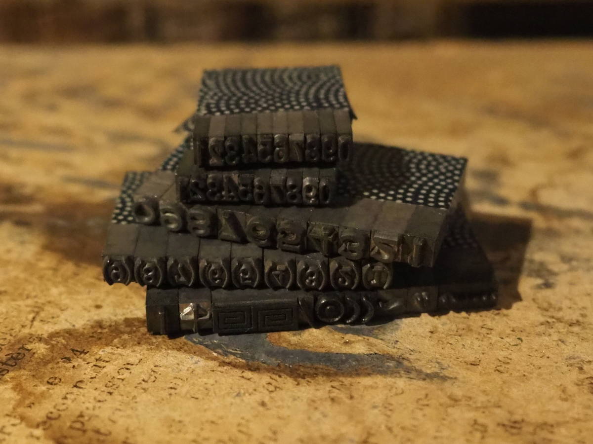 【フランス蚤の市レザー打刻用極小スタンプセット】数字判子アイアン本革彫金古道具アンティーク骨董インテリアインダストリアル拍卖