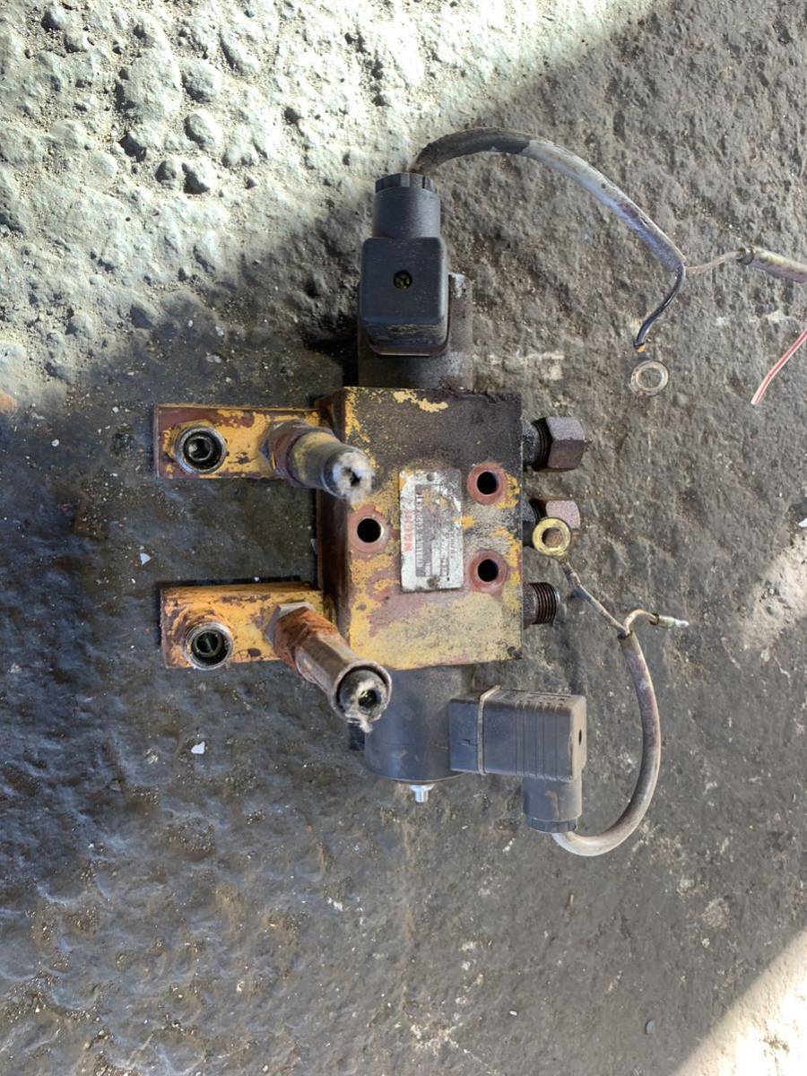 油圧バルブ 電磁バルブ e拍卖