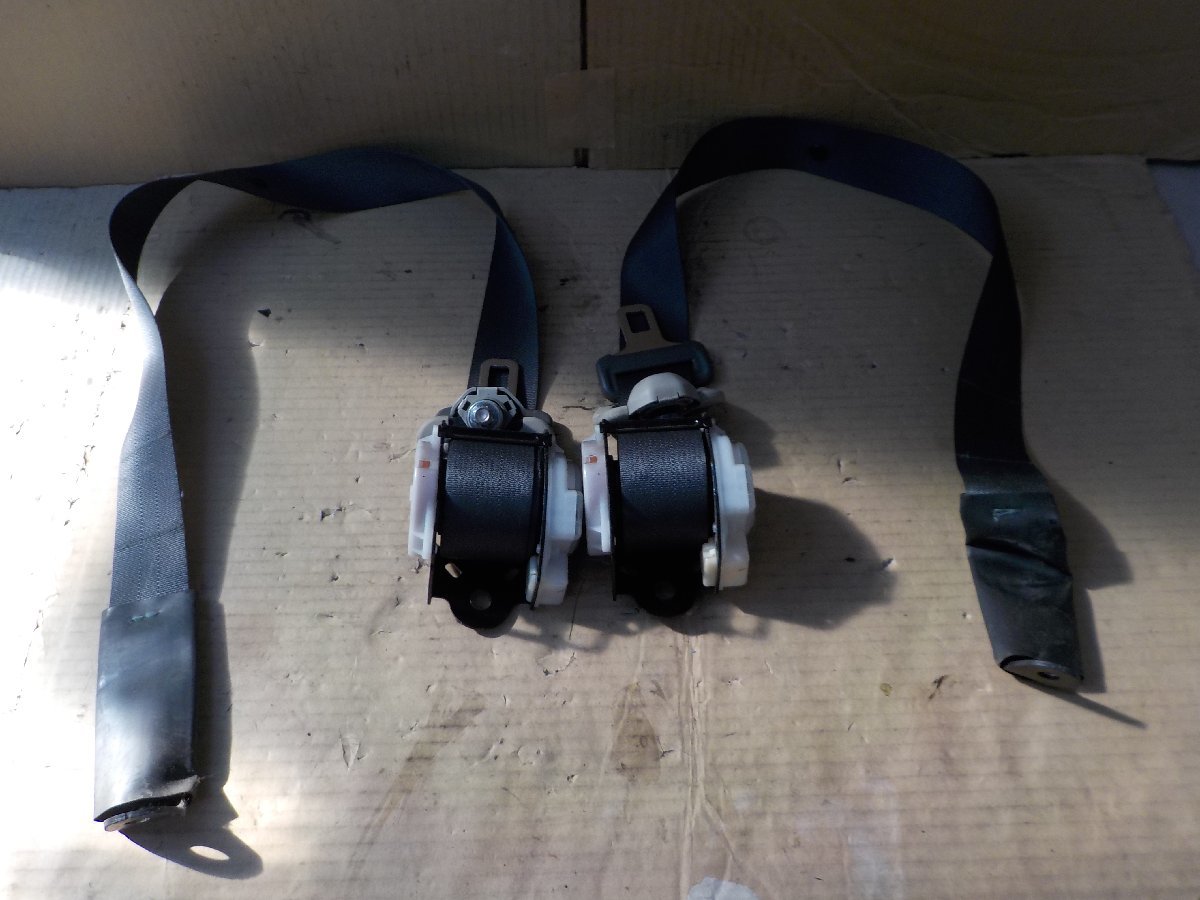 タント カスタム L375S シートベルト リア左右 純正【送料込み】拍卖