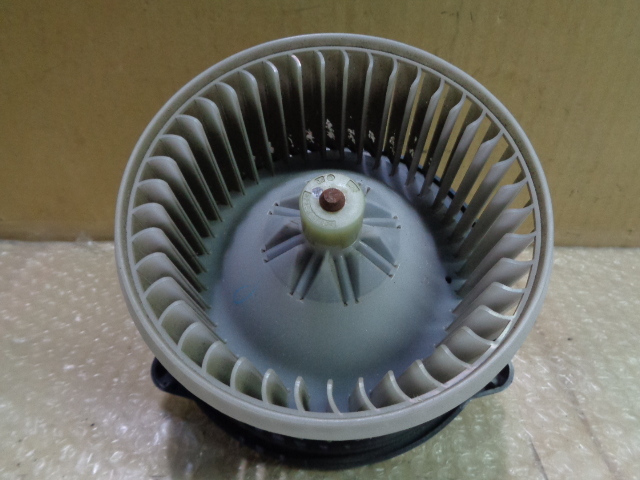 ムーヴラテ L550S ブロアファンモーター 純正 【送料込み】拍卖