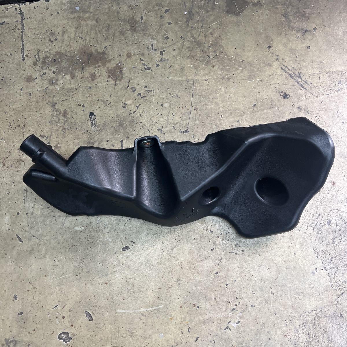 ハイエース 新車外しレゾネーター拍卖