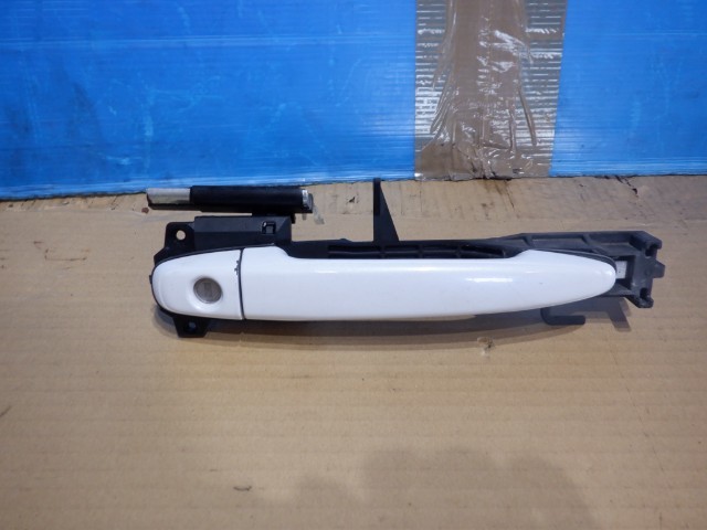 ハリアー GSU30W 純正 右 フロント ドア アウターハンドル 44046/b1拍卖