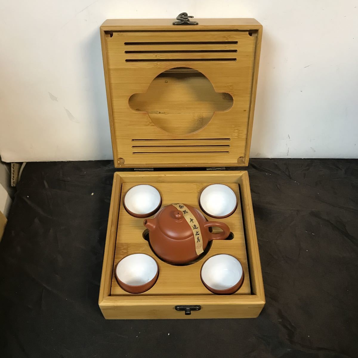 未使用品 長期保管品 紫韻茶器 手造之美 恵和 急須 湯飲み セット拍卖