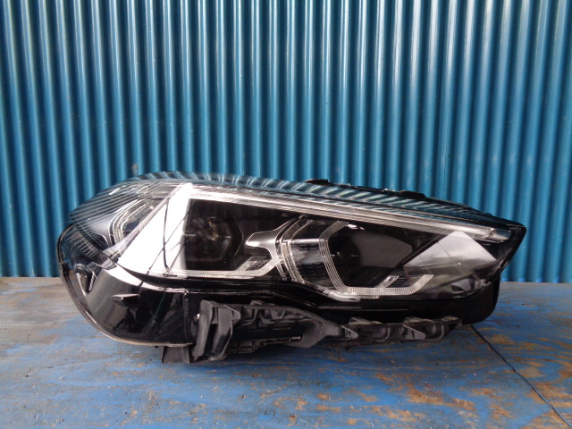 BB229 BMW F22 2シリーズ ヘッドライト 右 63118738687拍卖
