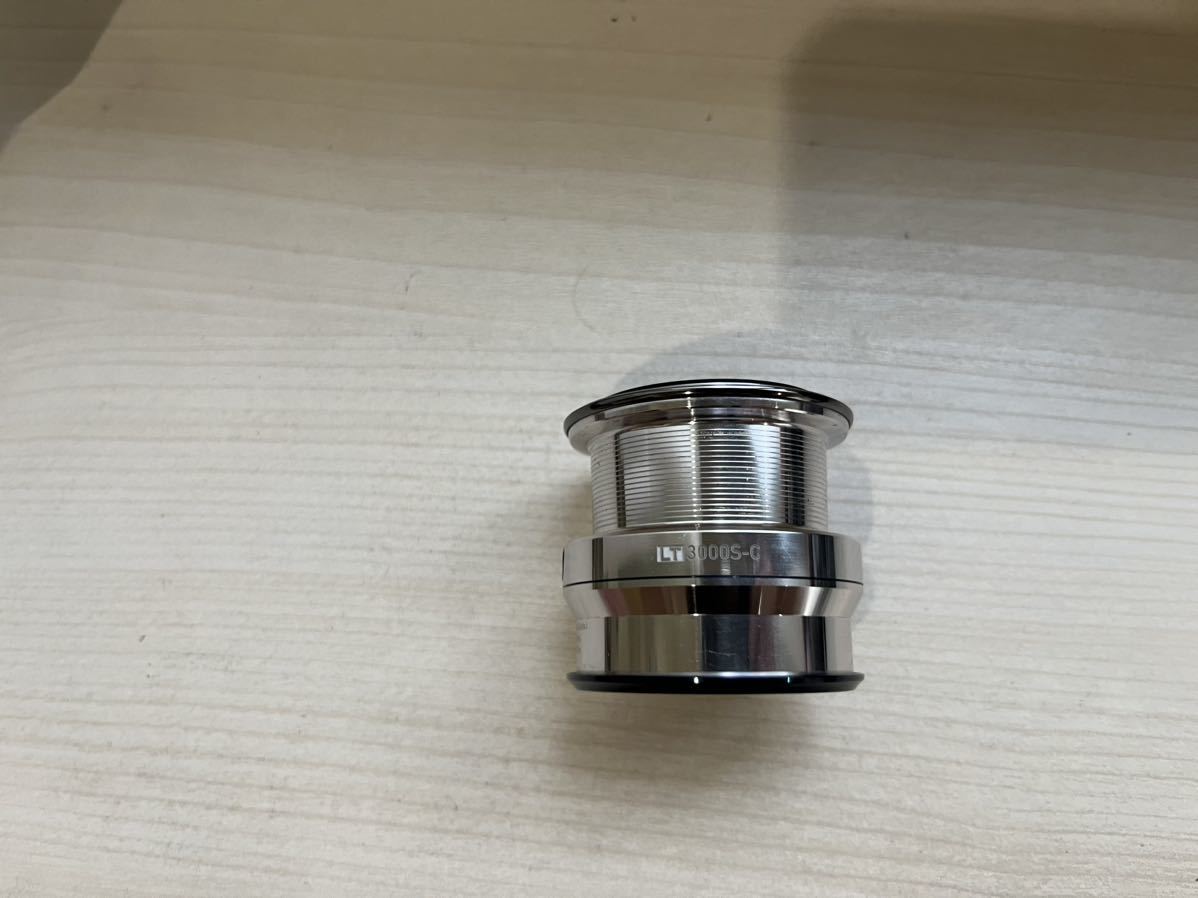 ★☆ダイワ 18イグジストLT3000S-C 純正スプール 新品同様拍卖