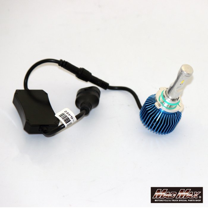 バイク/カー用品 LEDヘッドライト HB3 9005 ヘッドライトランプ 6000K ホワイト発光 12V 2個SET/ヴォクシー エスティマ CR-Z【送料800円】拍卖