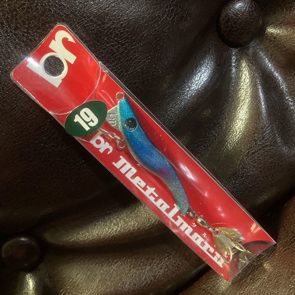 19g メタルマル ブリーデン 新品 プラチナ紫陽花 シーバス 青物 根魚 スピンテールジグ ブレード ジグ メタルジグ 19拍卖