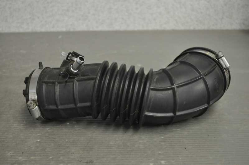 ステップワゴン スパーダ S 後期(RG1) 純正 破損無 取付OK エア インテークパイプ s008007拍卖