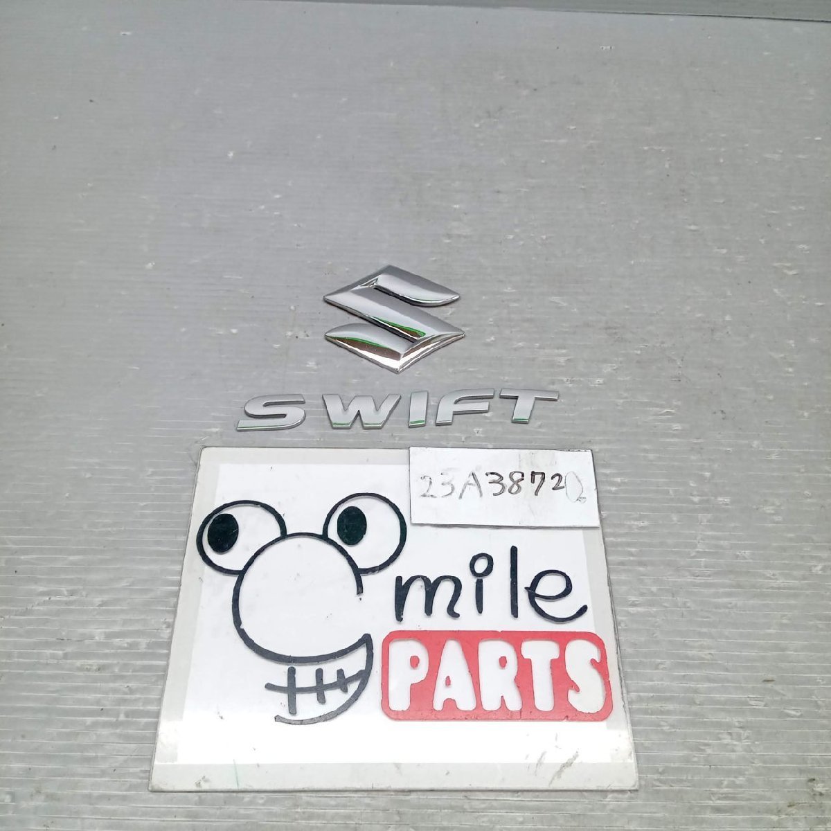 ZC21S/ZC71S スイフト 純正 ゲートエンブレムセット 1B2-7-7/23A3872*同梱不可拍卖