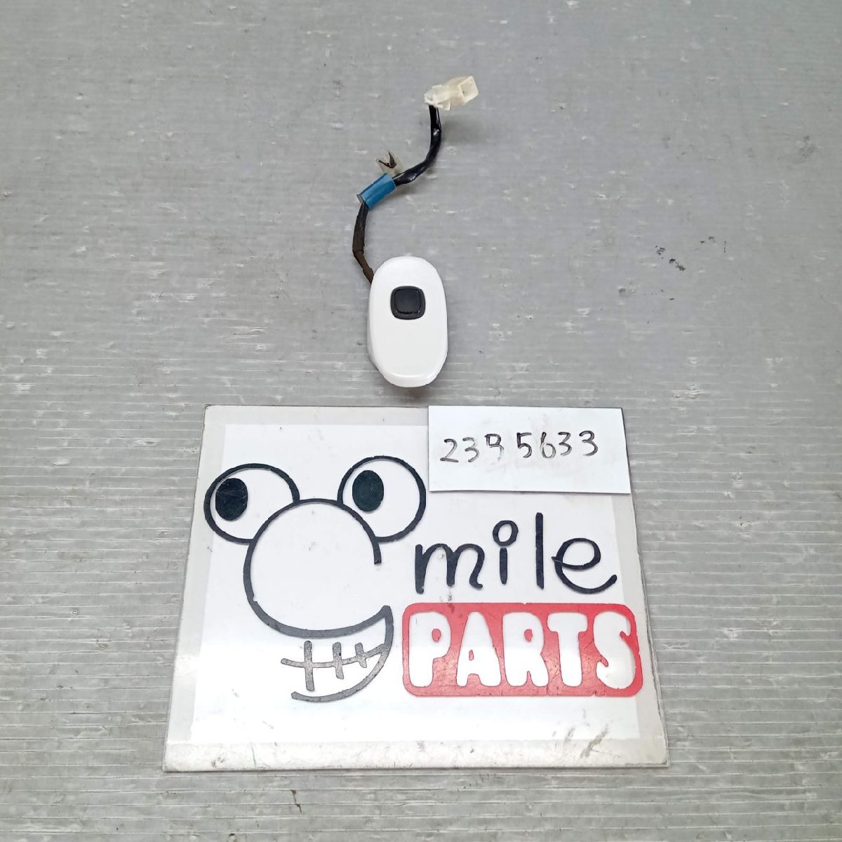 NNP10 ポルテ 純正 ゲートアウターハンドル 1A5-5-7/23B5633*同梱不可拍卖