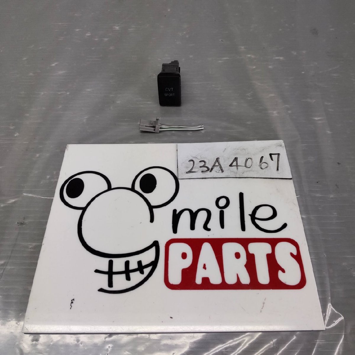 NCP100/NCP105 ラクティス 純正 CVTスイッチ(ハーネスカット付)2Z6-2-3/23A4067*同梱不可拍卖